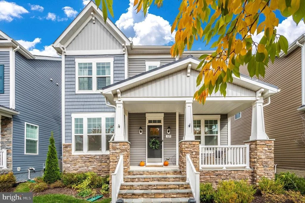 Photo of 529 POTOMAC VIEW PARKWAY