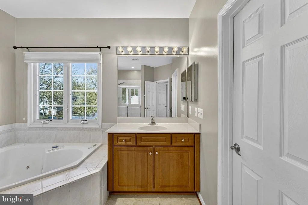 Photo of 42758 GLENSIDE DRIVE