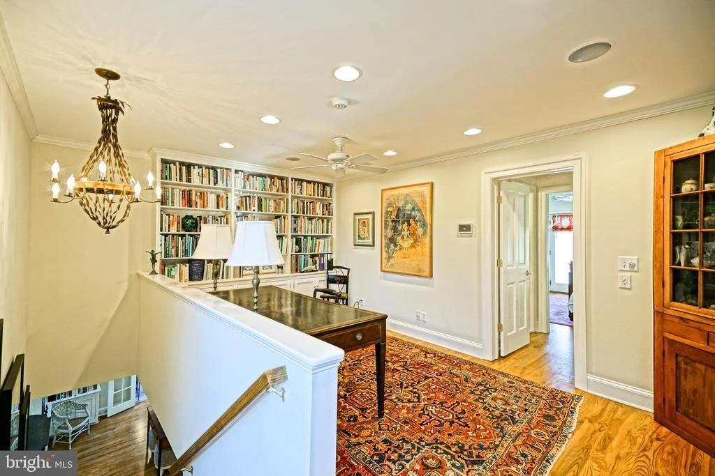 Photo of 558 PILOTTOWN ROAD
