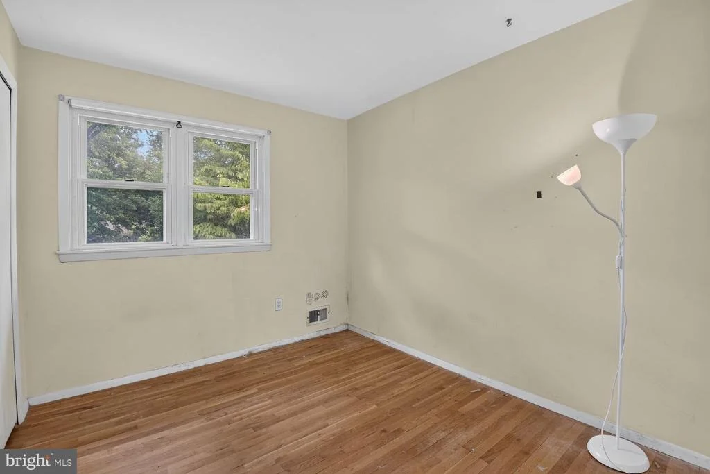 Photo of 1326 GRESHAM ROAD