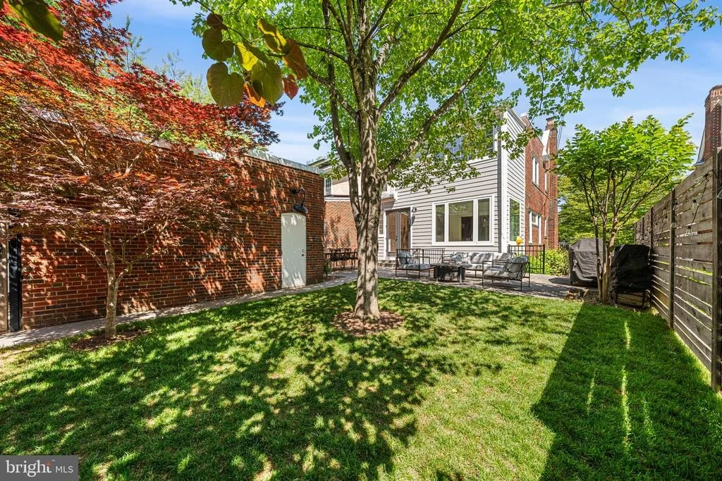 Photo of 3624 WARREN STREET NW