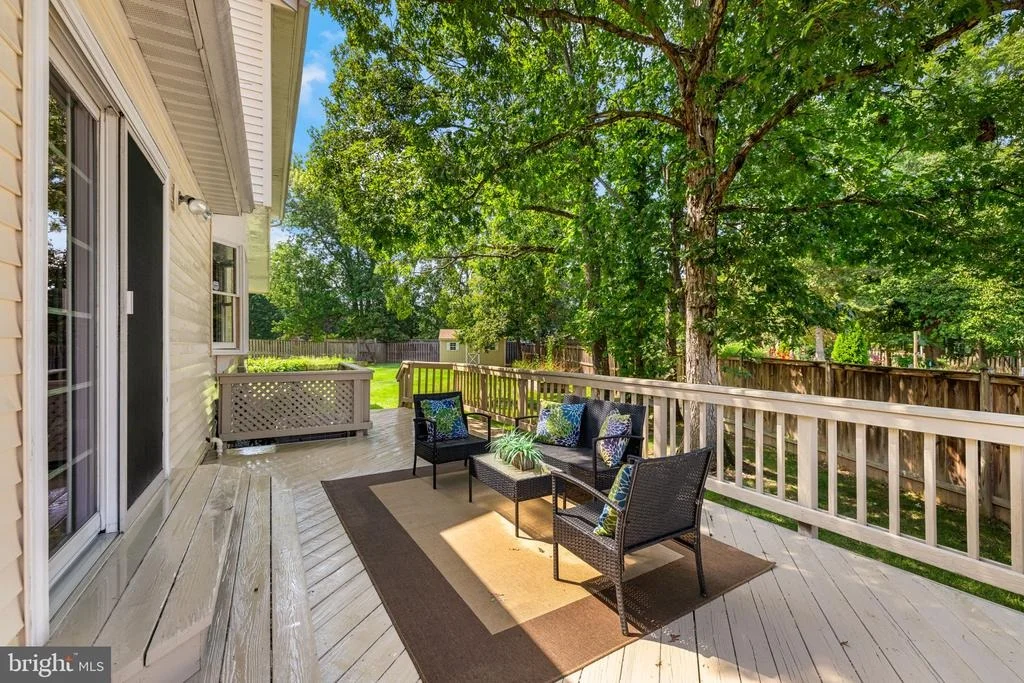 Photo of 6520 WHITE POST ROAD