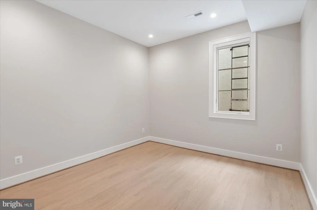 Photo of 1104 SHARON COURT