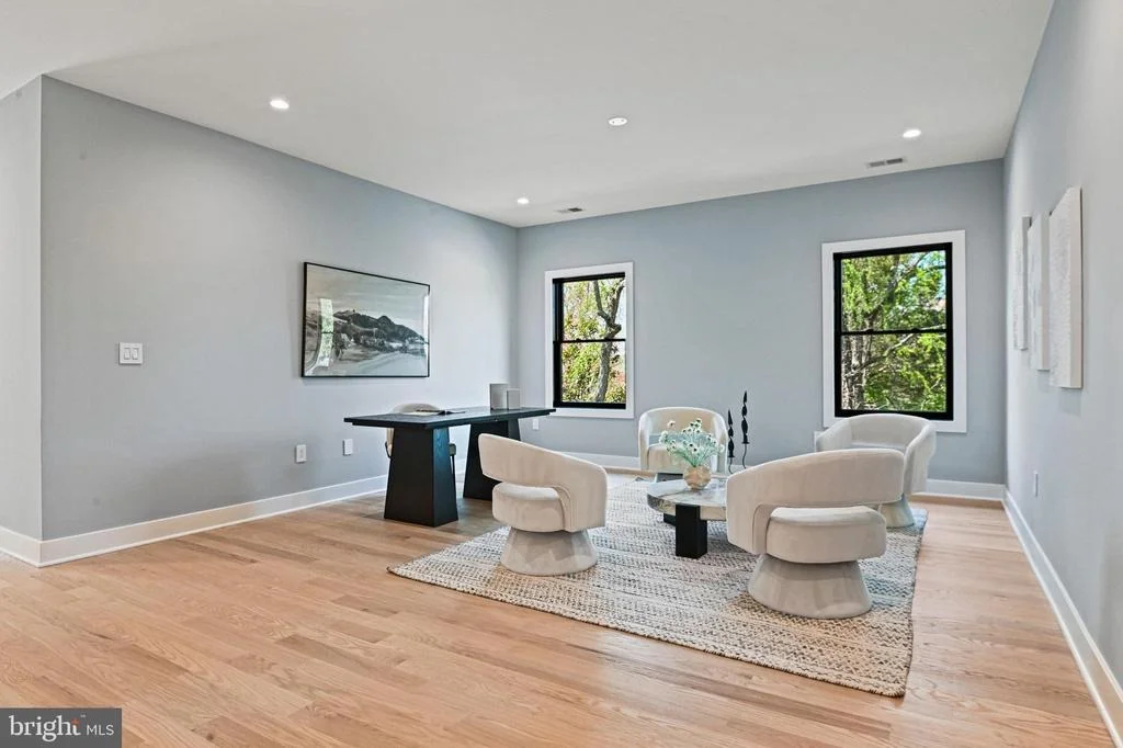 Photo of 1052 BALLS HILL ROAD