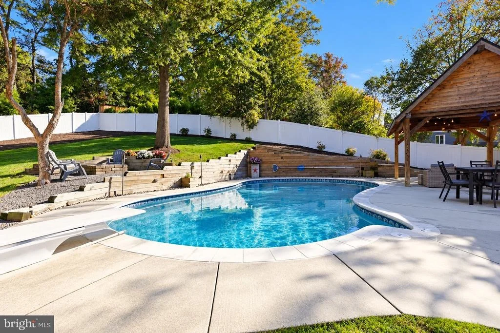 Photo of 6250 DIAMOND DRIVE