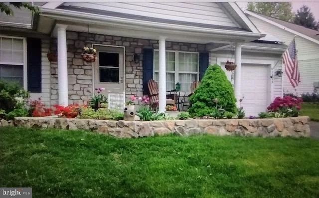 Photo of 7426 BERRYLEAF DRIVE