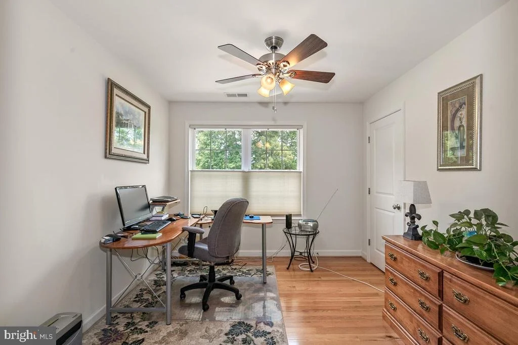 Photo of 305 GENESIS WAY