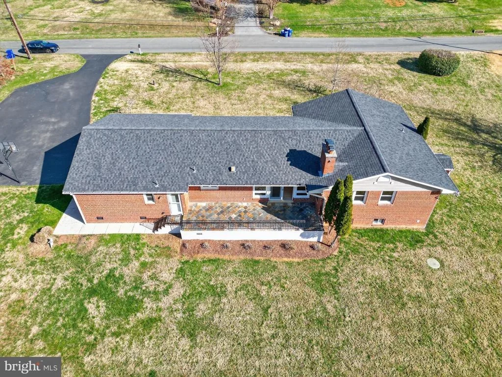 Photo of 1800 GAYFIELDS DRIVE