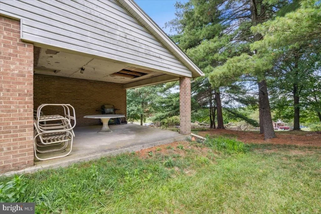 Photo of 6198 VIEWSITE COURT