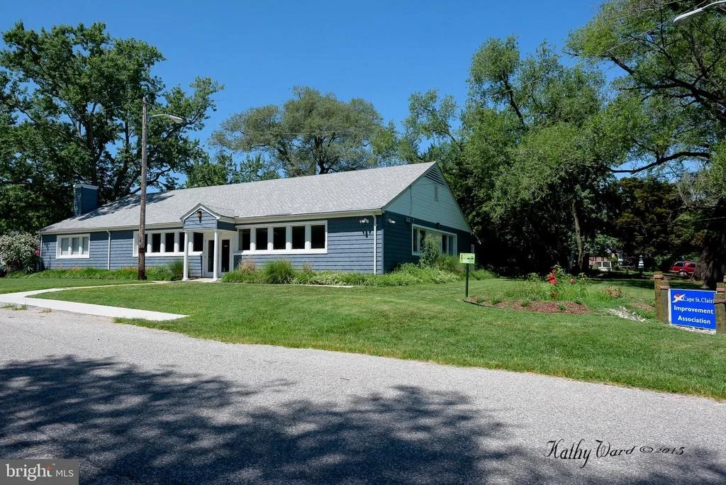 Photo of 982 HIGHPOINT DRIVE