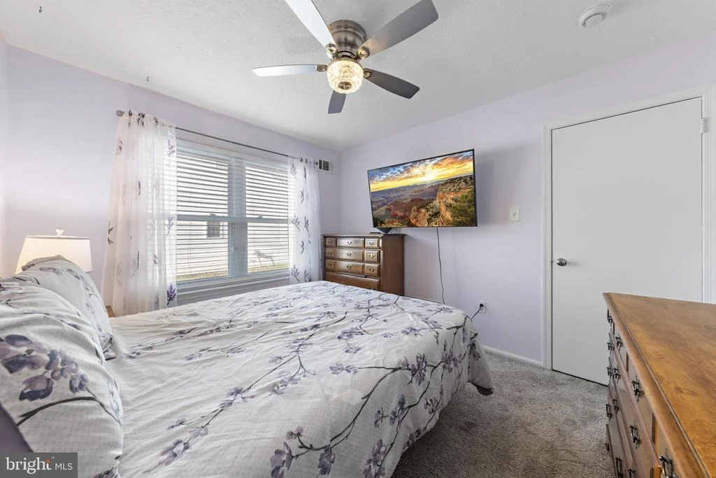 Photo of 256 VALLEY FORGE DRIVE