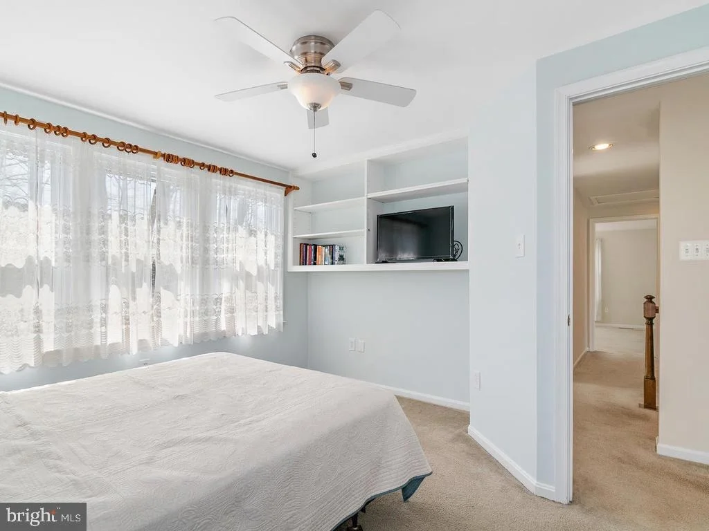 Photo of 2339 DECKMAN LANE
