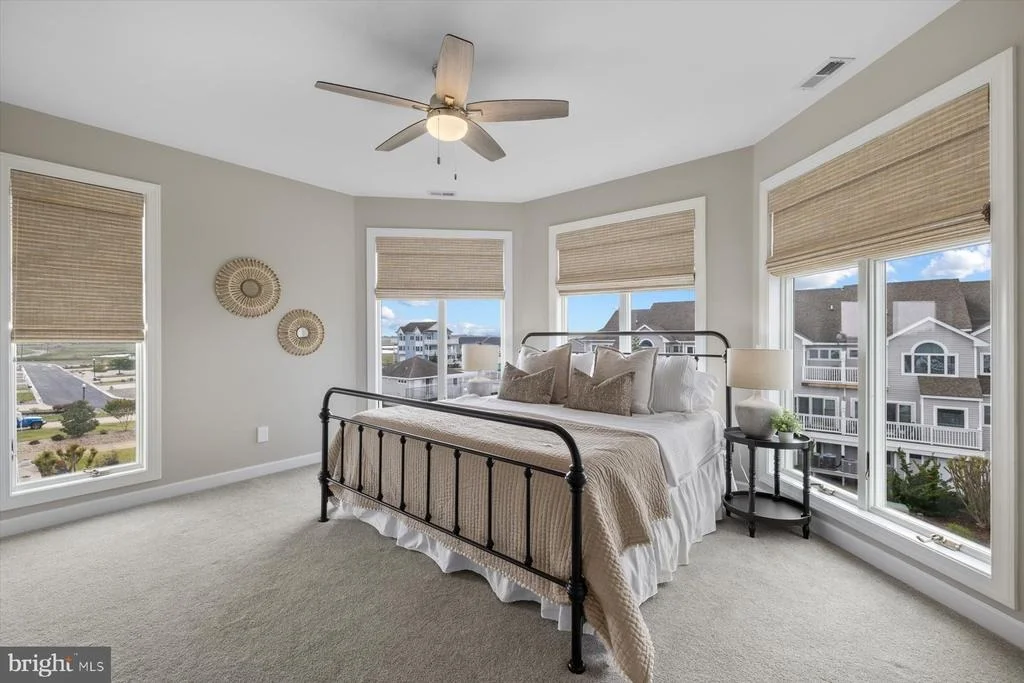 Photo of 35 INLET VIEW COURT