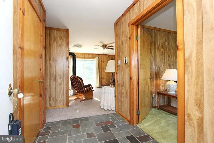 Photo of 6041 OLD BOHN ROAD