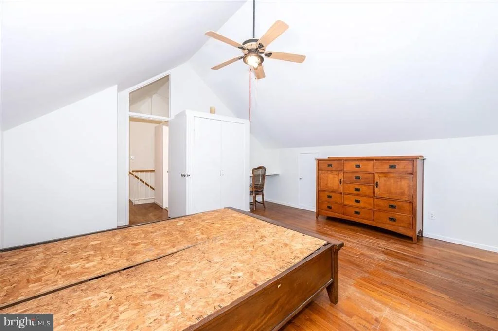 Photo of 9441 HOLBROOK