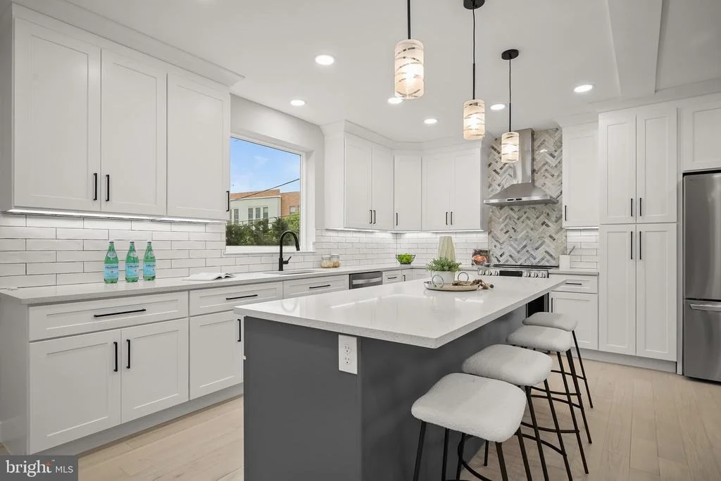Photo of 601 RAY DRIVE