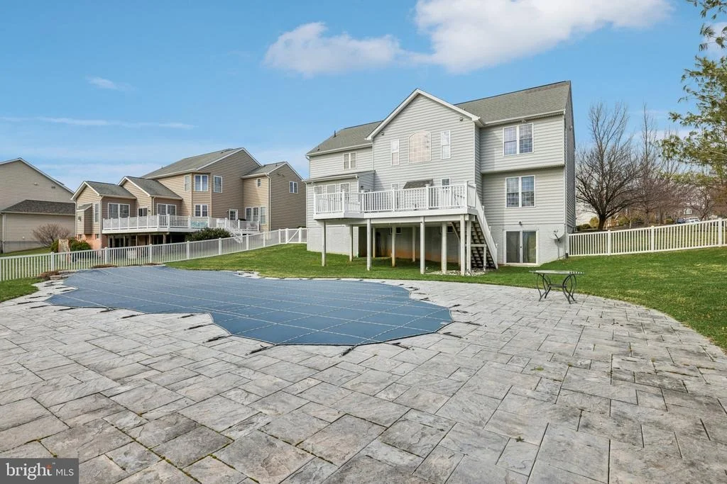Photo of 1702 FIELDBROOK LANE