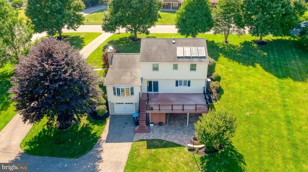 Photo of 2405 CLARET DRIVE