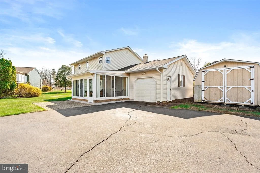 Photo of 2 ROCKLEIGH DRIVE