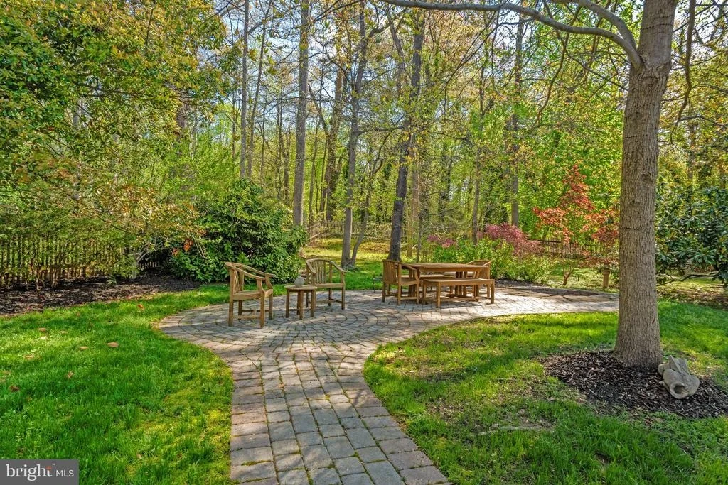 Photo of 9025 CHARLES AUGUSTINE DRIVE