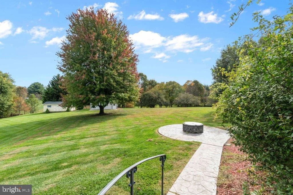 Photo of 2433 MAXA MEADOWS LANE