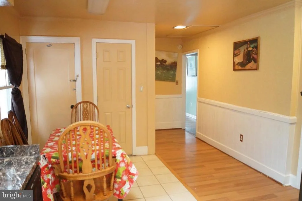 Photo of 12116 VEIRS MILL ROAD