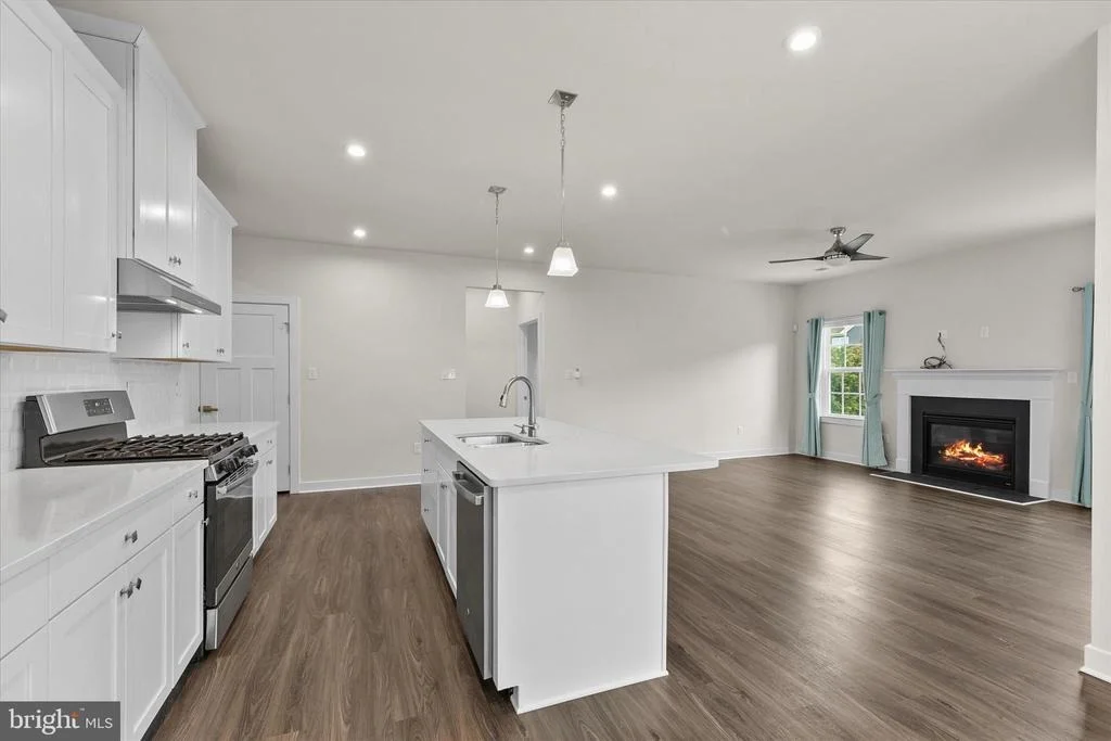 Photo of 17 LUZERNE DRIVE
