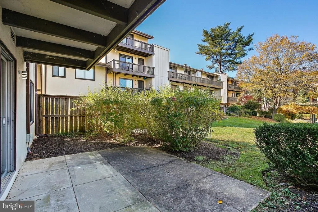 Photo of Unit 1 at 10071 WINDSTREAM DRIVE