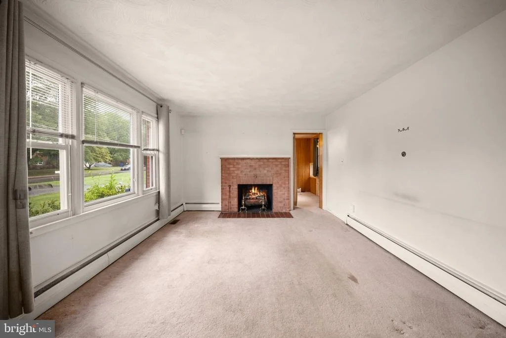 Photo of 8904 FORT DRIVE
