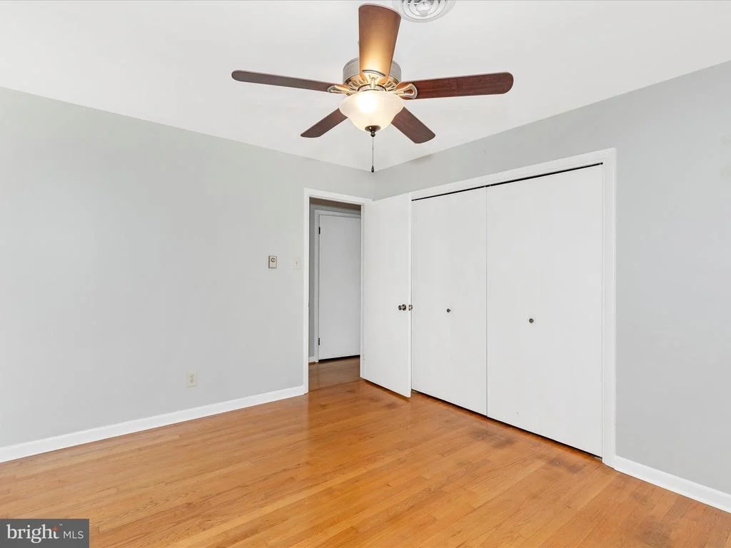 Photo of 22128 PIKESIDE DRIVE