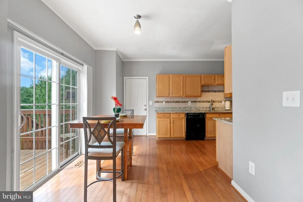 Photo of 6912 VERSAILLE DRIVE