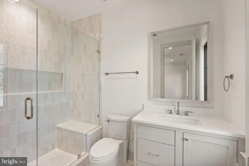 Photo of 1223 SOMERSET DRIVE