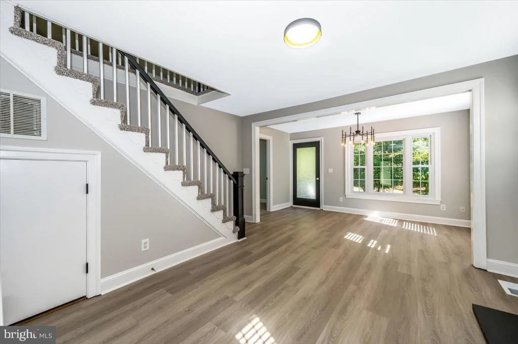 Photo of 1552 DENNIS ROAD