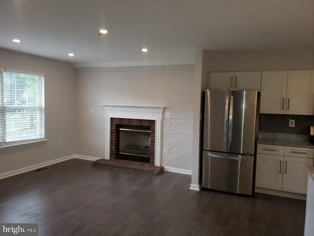 Photo of 5102 LANSING DRIVE