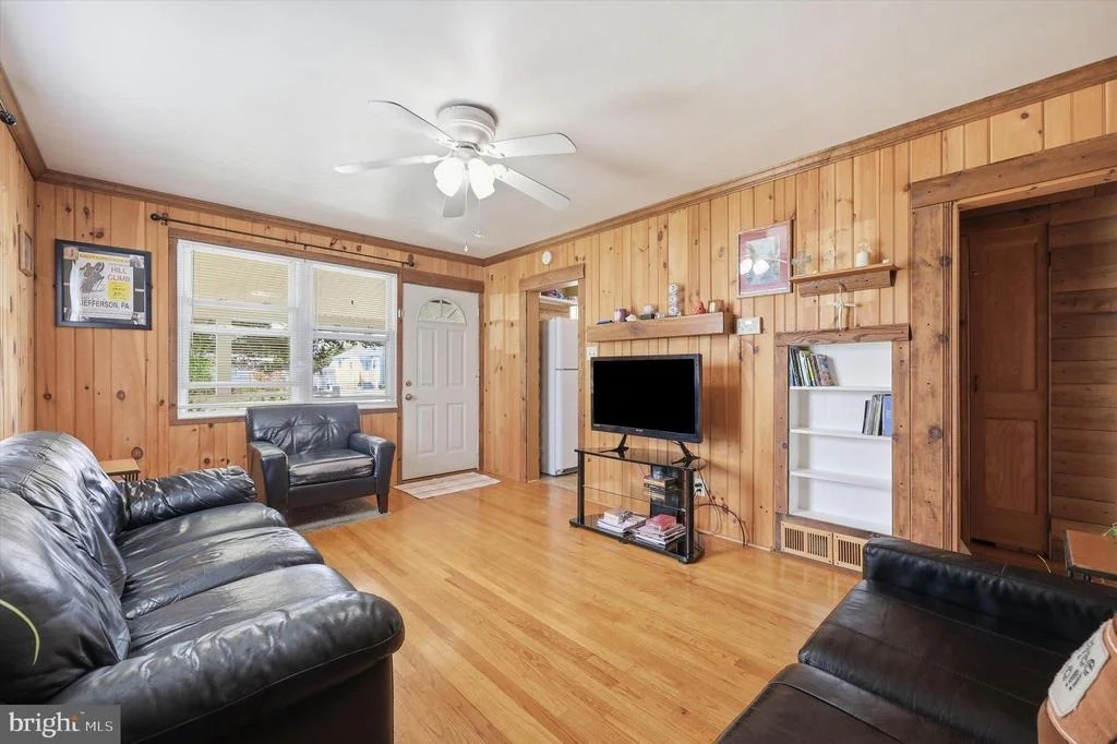 Photo of 316 REDWOOD AVE