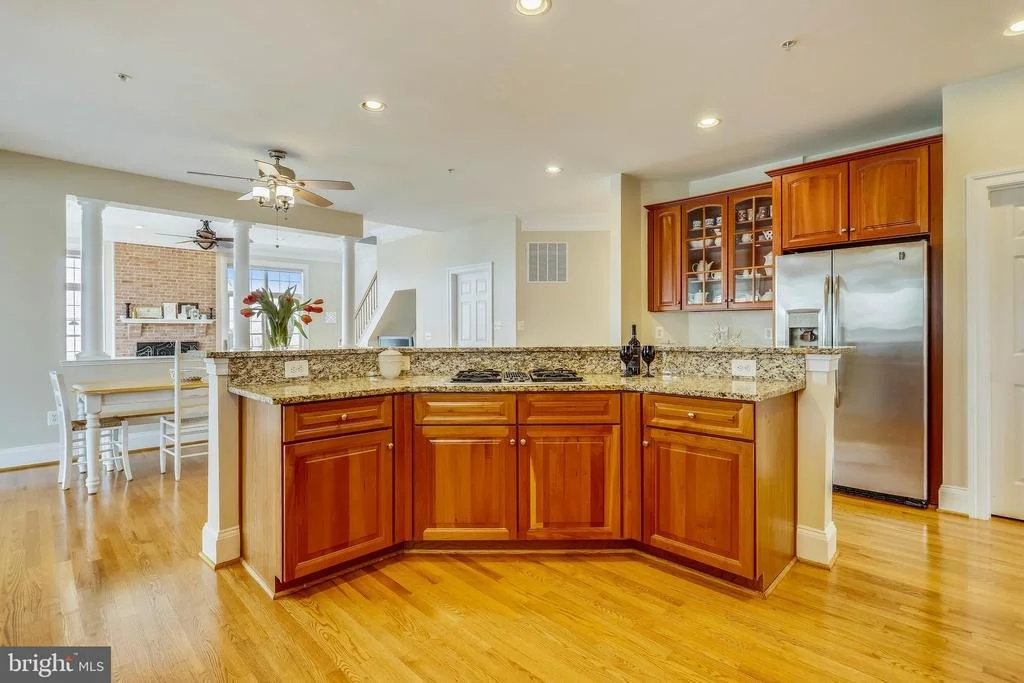 Photo of 24701 FARMVIEW LANE