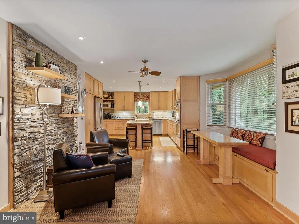 Photo of 17509 SKYLINE DRIVE