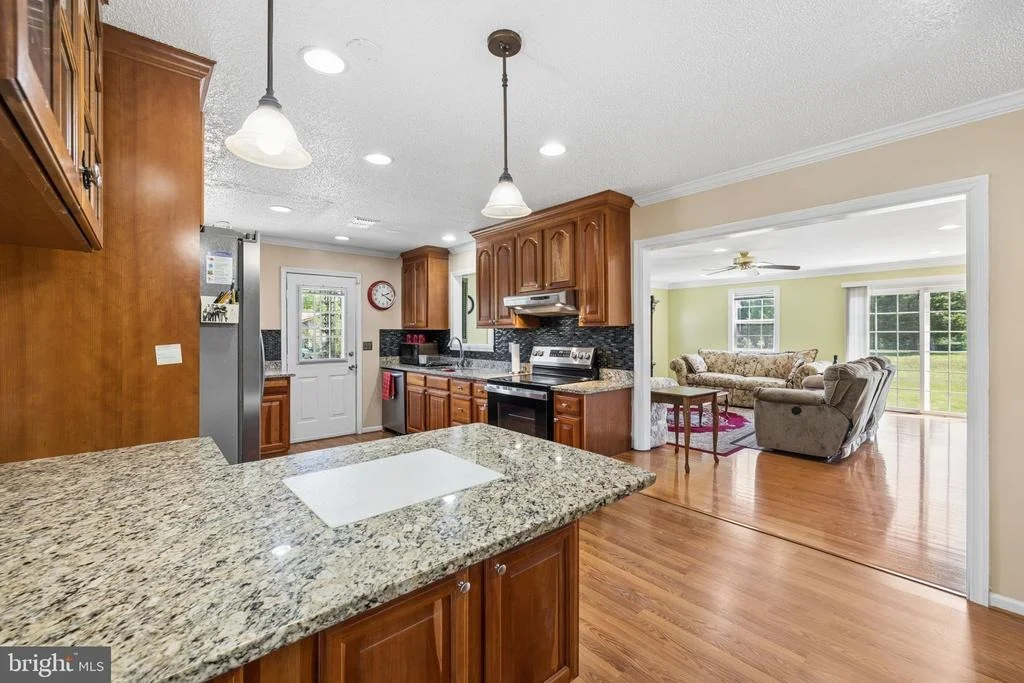 Photo of 14917 COMPTON ROAD