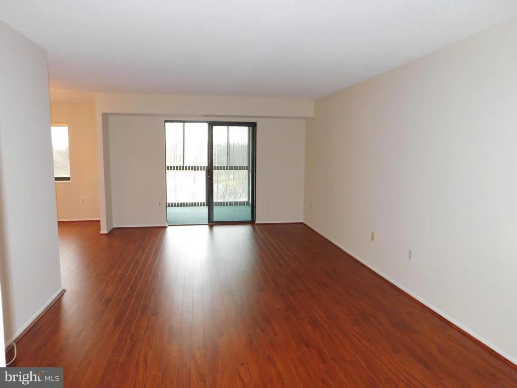 Photo of Unit 3625 at 15115 INTERLACHEN DRIVE