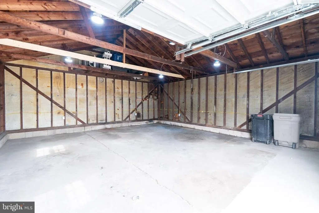 Photo of 1219 N POINT ROAD
