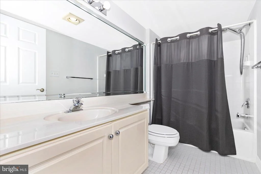 Photo of Unit 309 at 14809 PENNFIELD CIRCLE