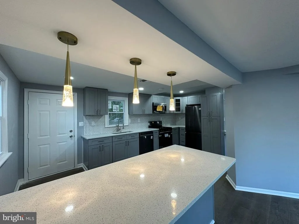 Photo of 4103 MAPLE