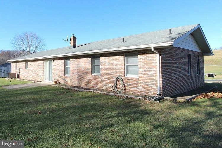 Photo of 6041 OLD BOHN ROAD