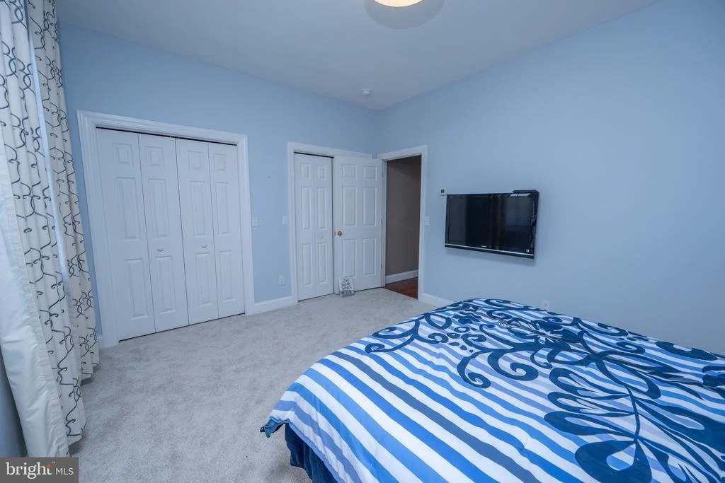 Photo of 1001 SUTTER LANE