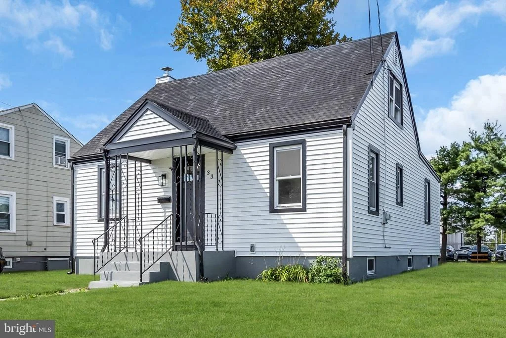 Photo of 33 MORRIS AVENUE
