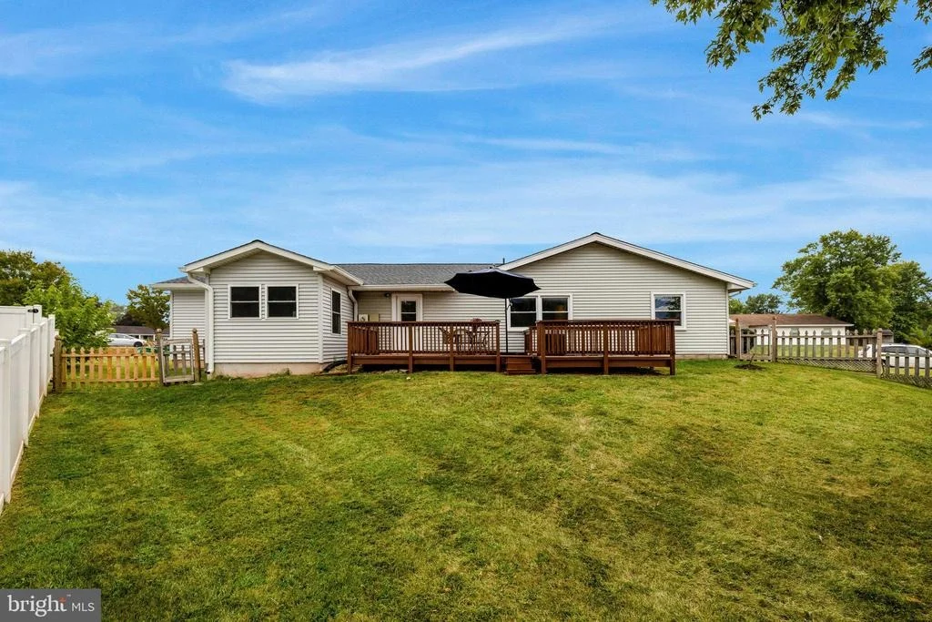 Photo of 1005 N STERLING BOULEVARD