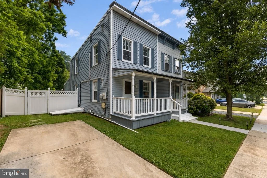 Photo of 702 4TH STREET