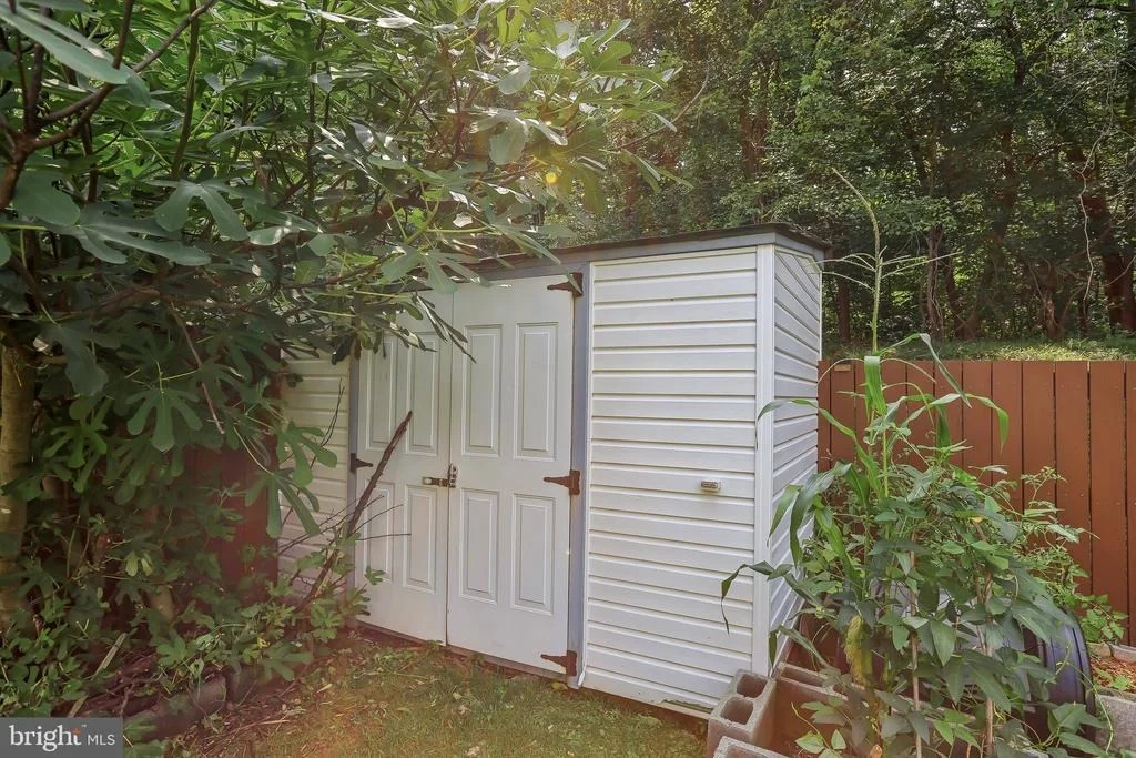 Photo of 9236 STREAM VIEW LANE