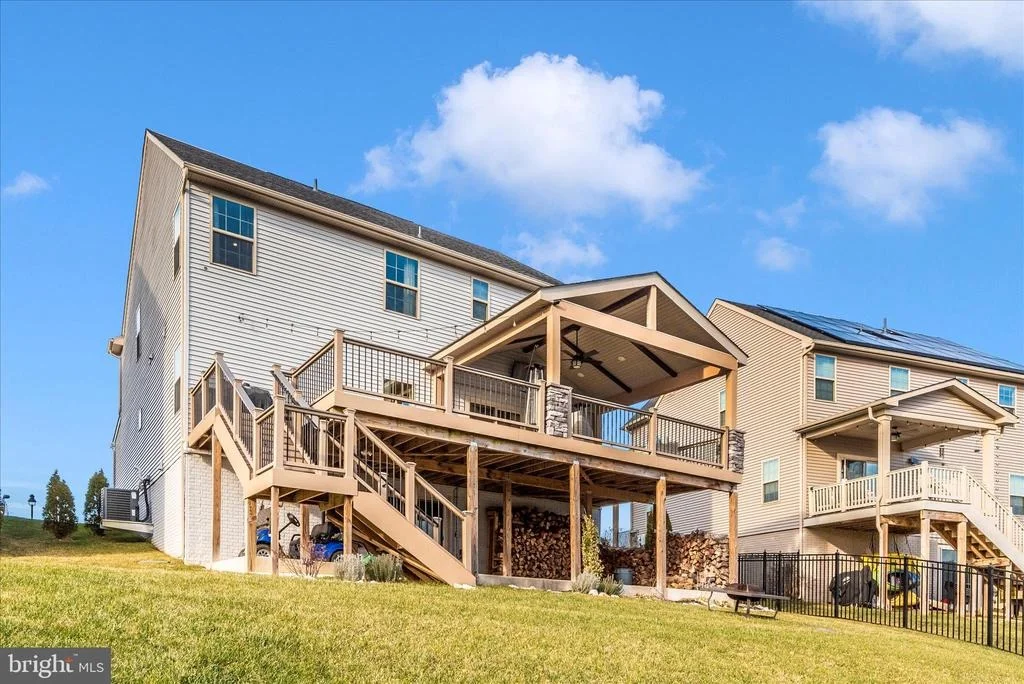 Photo of 7031 EAGLEHEAD DRIVE