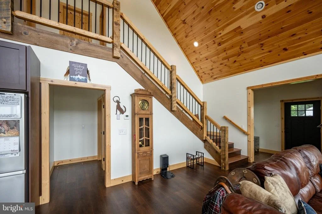Photo of 120 DAISY DRIVE